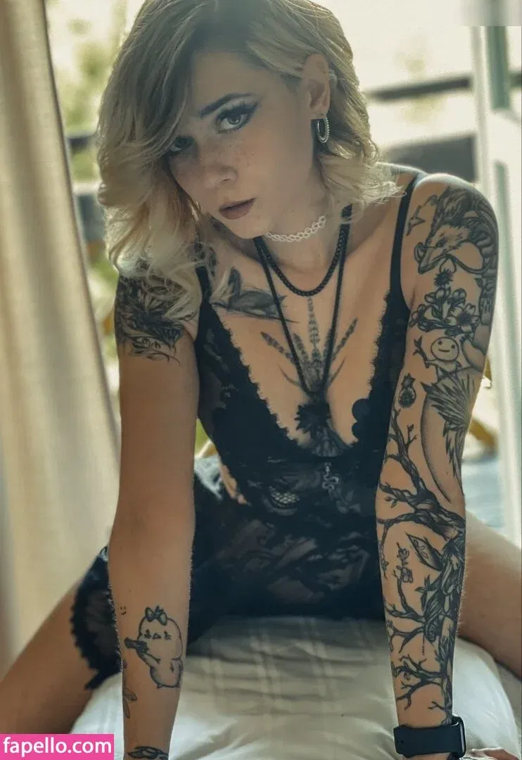 Facialize Me Onlyfans Photo Gallery 