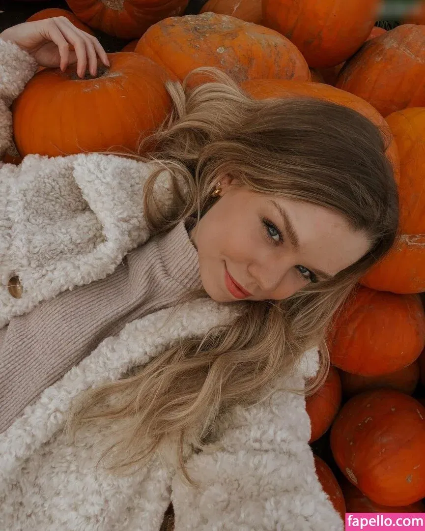 Facialize Me Onlyfans Photo Gallery 