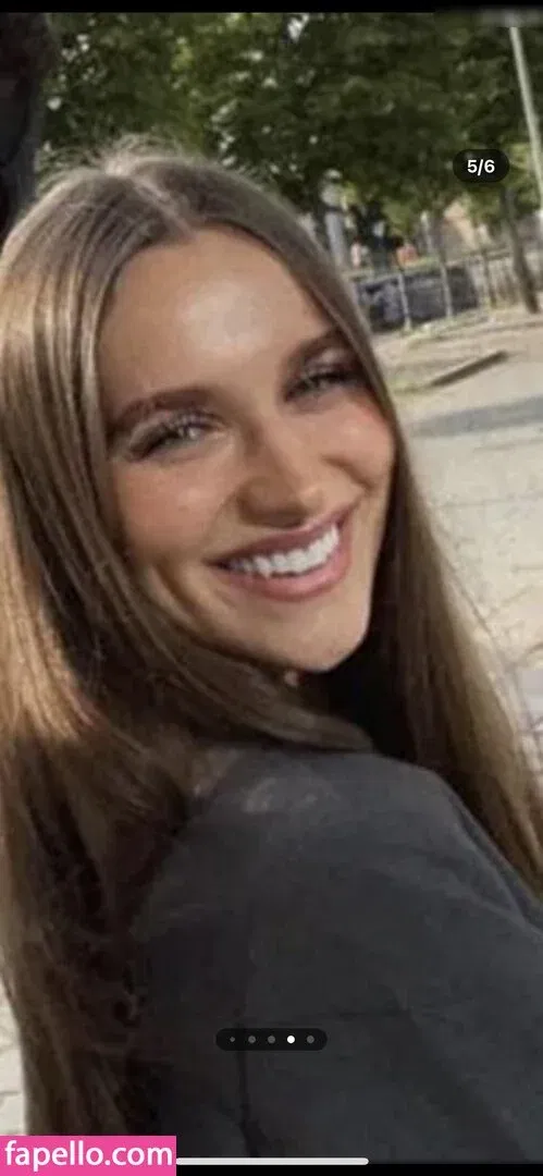 Facialize Me Onlyfans Photo Gallery 