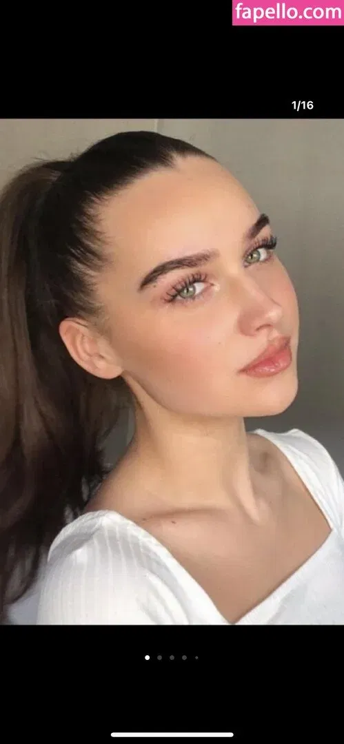 Facialize Me Onlyfans Photo Gallery 