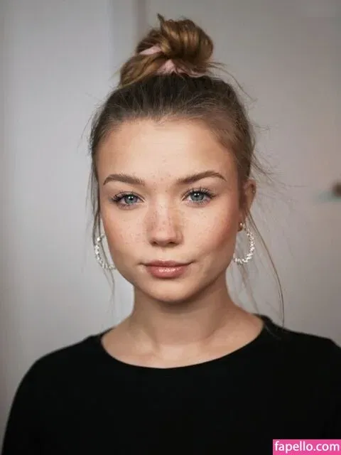 Facialize Me Onlyfans Photo Gallery 