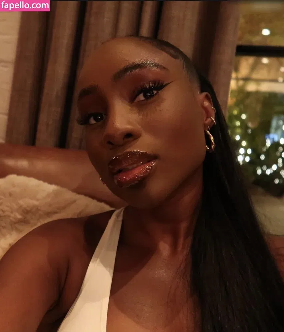 Facialize Me Onlyfans Photo Gallery 