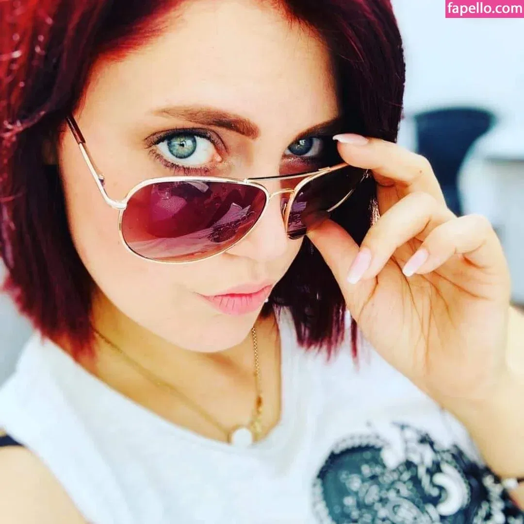 Facialize Me Onlyfans Photo Gallery 