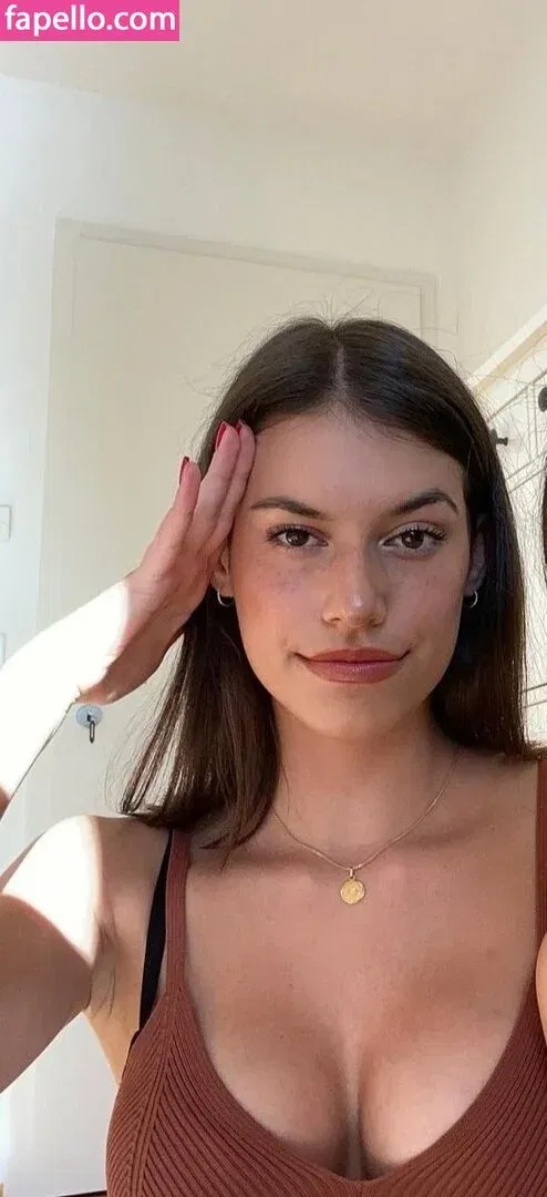 Facialize Me Onlyfans Photo Gallery 