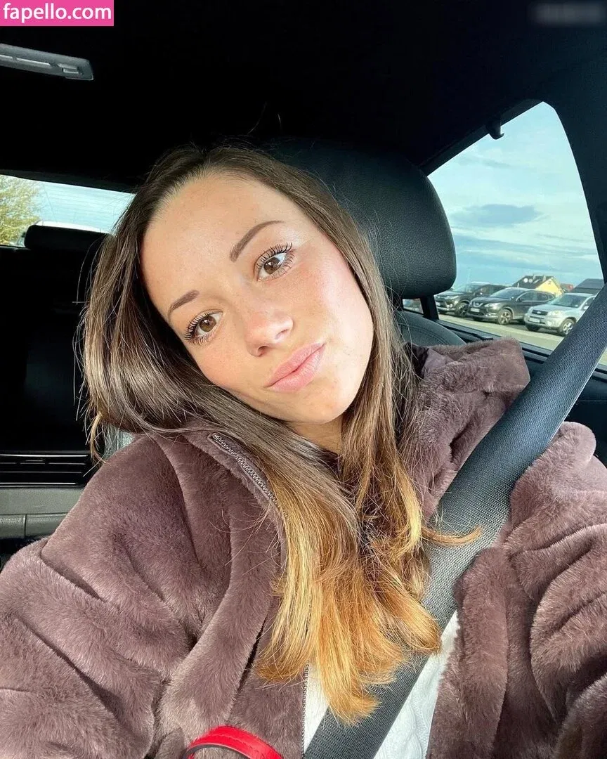 Facialize Me Onlyfans Photo Gallery 