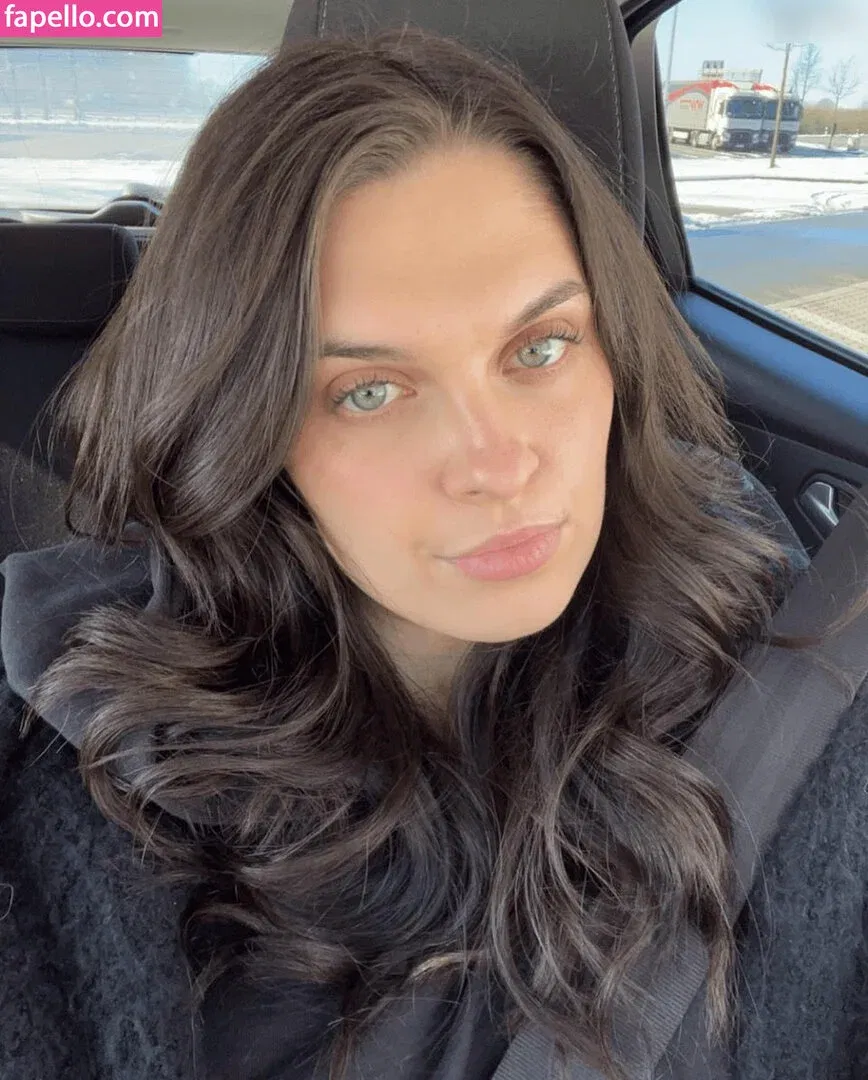 Facialize Me Onlyfans Photo Gallery 