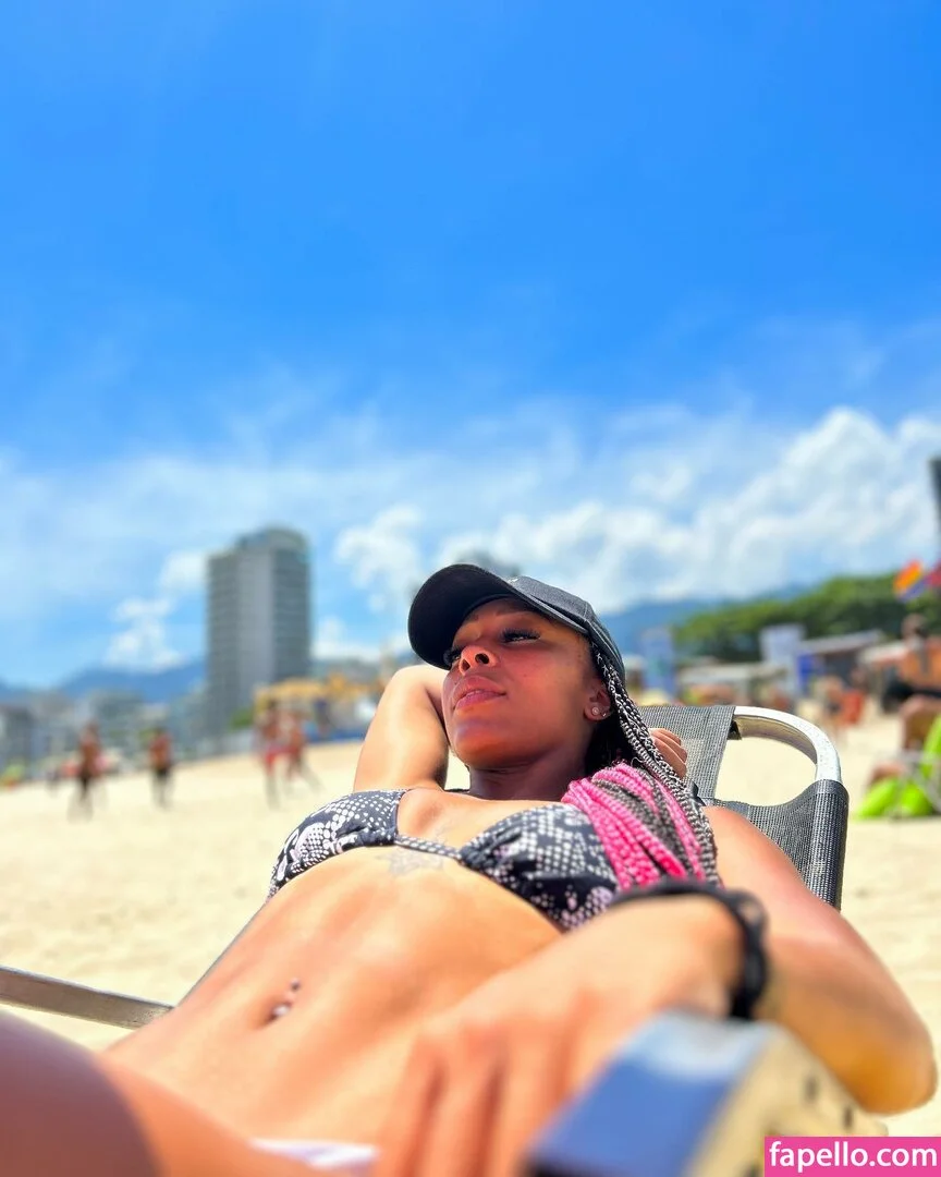 Lorrane Dos Santos Onlyfans Photo Gallery 