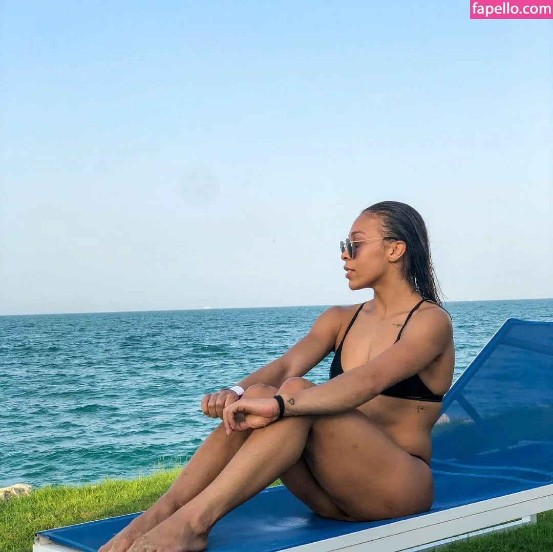 Lorrane Dos Santos Onlyfans Photo Gallery 