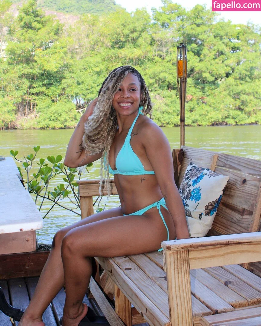 Lorrane Dos Santos Onlyfans Photo Gallery 