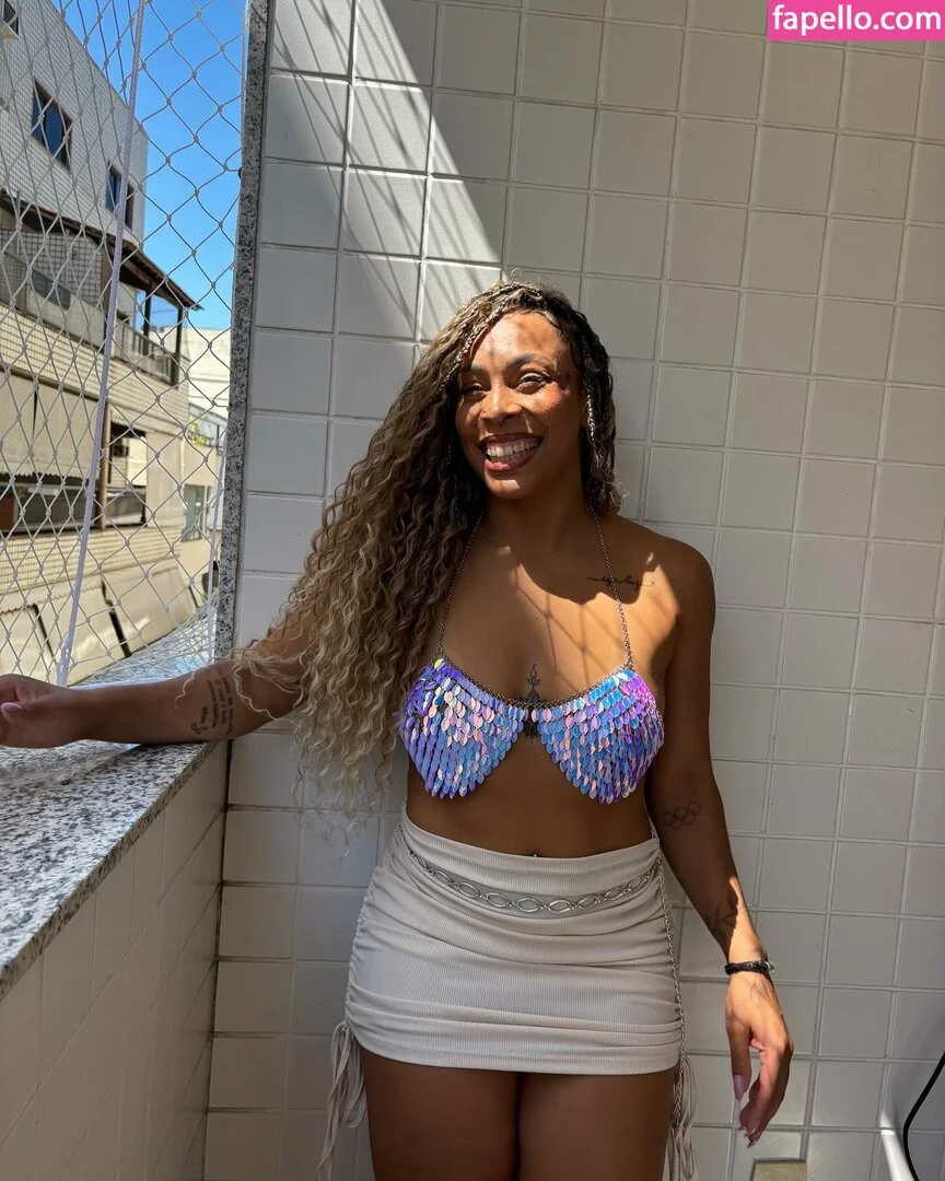 Lorrane Dos Santos Onlyfans Photo Gallery 