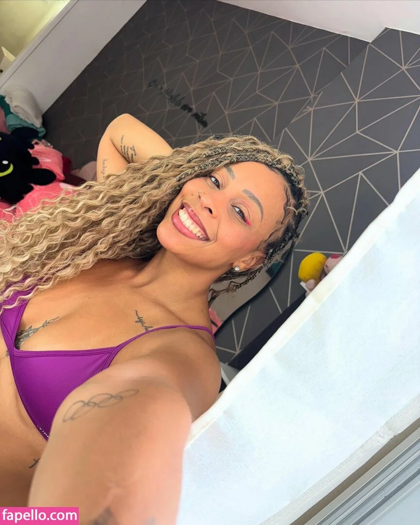 Lorrane Dos Santos Onlyfans Photo Gallery 