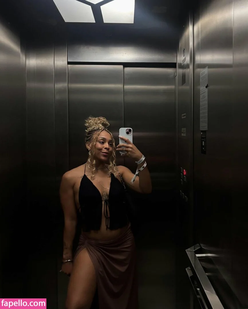 Lorrane Dos Santos Onlyfans Photo Gallery 