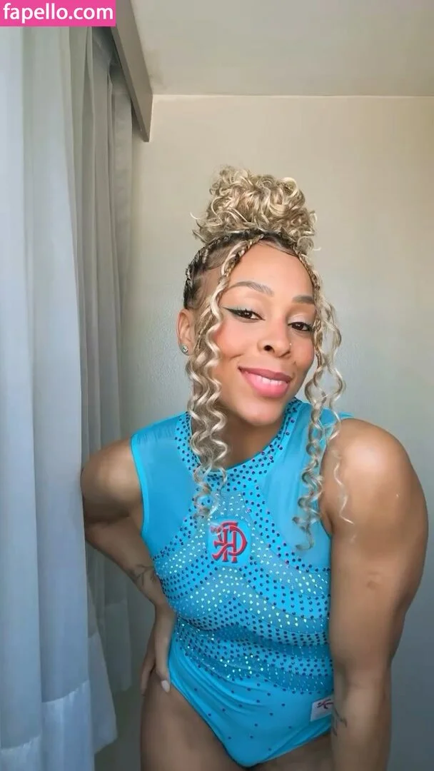 Lorrane Dos Santos Onlyfans Photo Gallery 