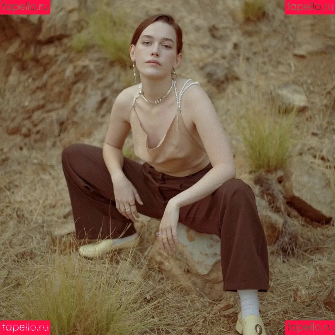 Victoria Pedretti Onlyfans Photo Gallery 