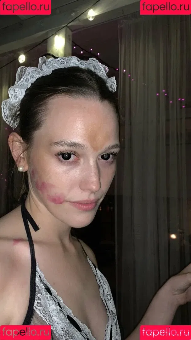 Victoria Pedretti Onlyfans Photo Gallery 