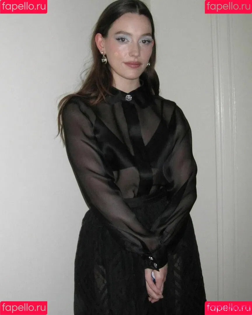 Victoria Pedretti Onlyfans Photo Gallery 