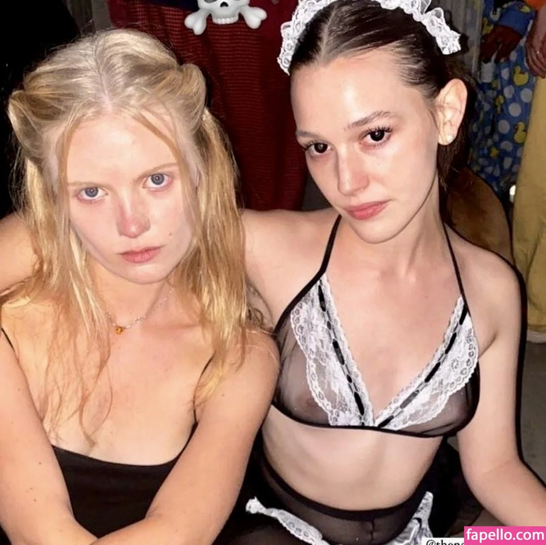 Victoria Pedretti Onlyfans Photo Gallery 