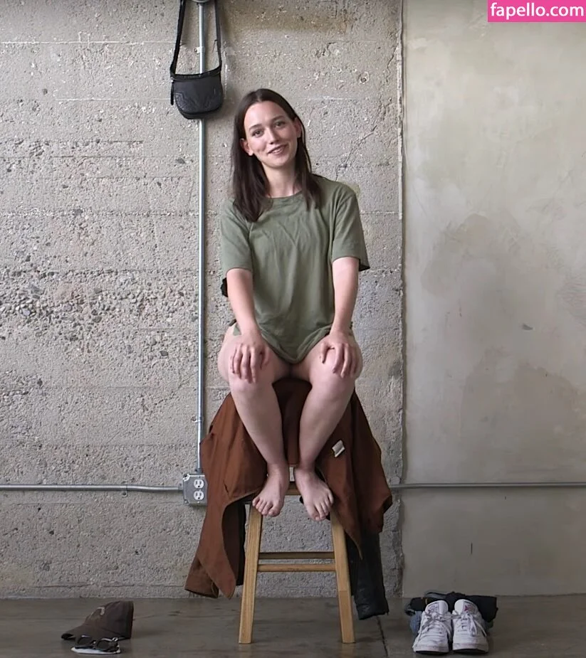 Victoria Pedretti Onlyfans Photo Gallery 