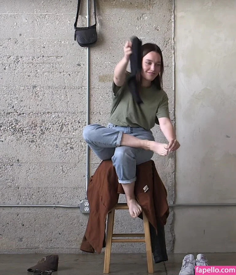 Victoria Pedretti Onlyfans Photo Gallery 