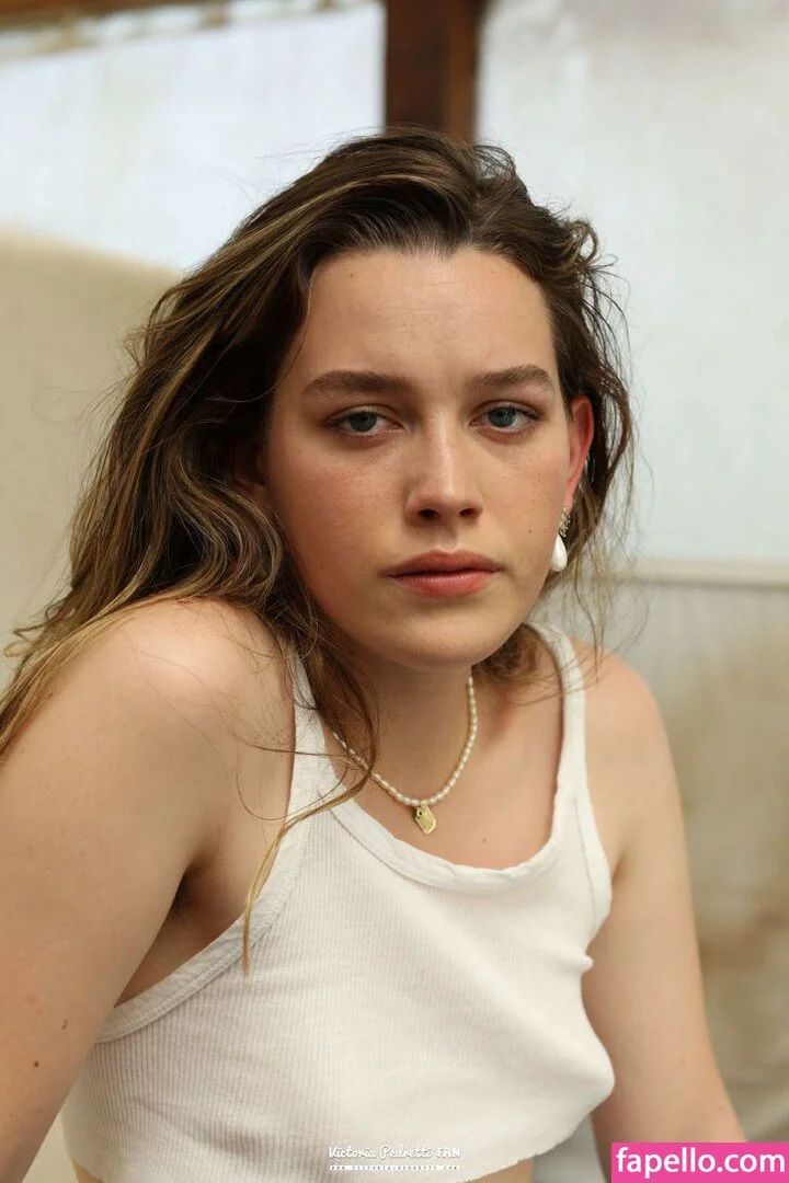 Victoria Pedretti Onlyfans Photo Gallery 