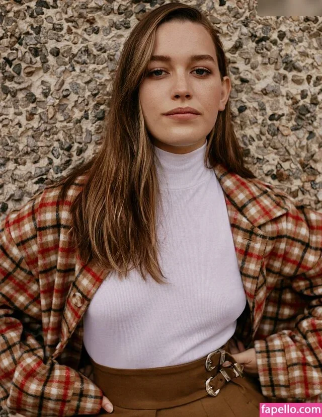 Victoria Pedretti Onlyfans Photo Gallery 
