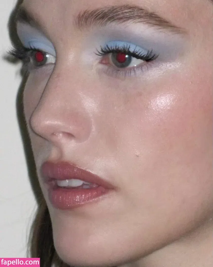 Victoria Pedretti Onlyfans Photo Gallery 