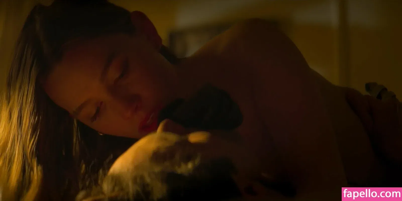 Victoria Pedretti Onlyfans Photo Gallery 