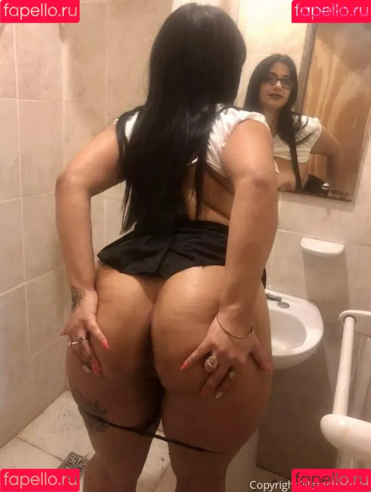 Genesis Sofia Onlyfans Photo Gallery 