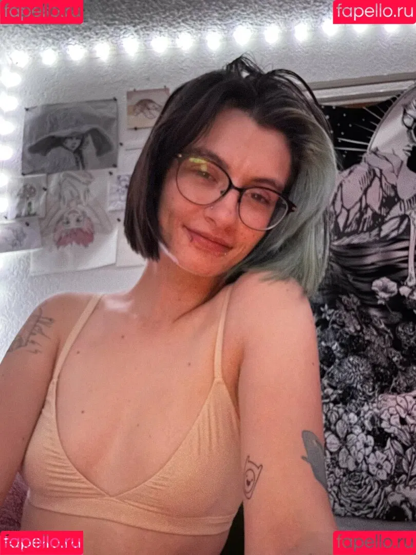 Bitterbich Onlyfans Photo Gallery 