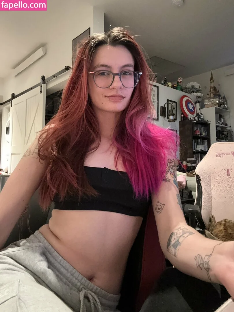 Bitterbich Onlyfans Photo Gallery 