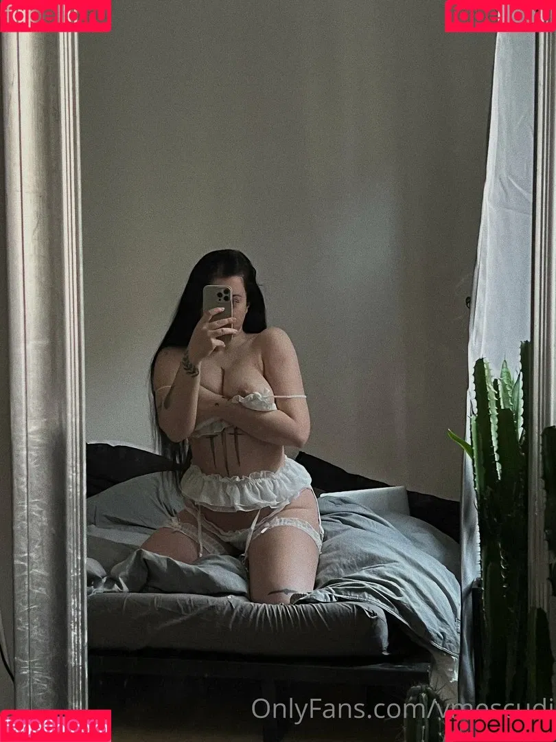 Veronika Mescudi Onlyfans Photo Gallery 