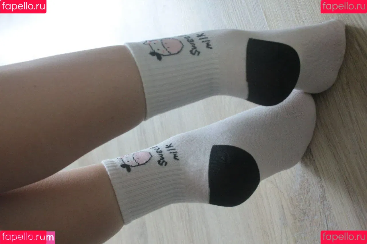 Jules Feet Onlyfans Photo Gallery 