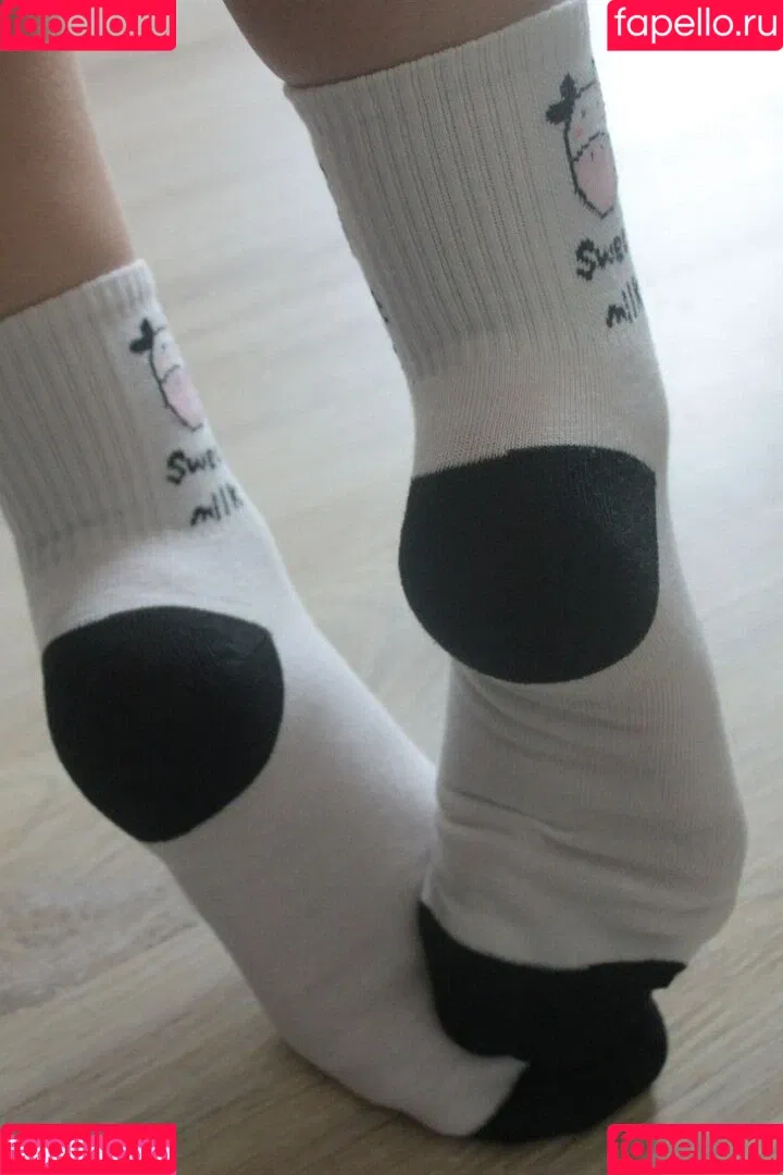 Jules Feet Onlyfans Photo Gallery 