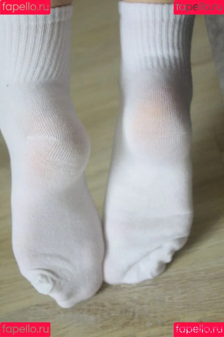 Jules Feet Onlyfans Photo Gallery 