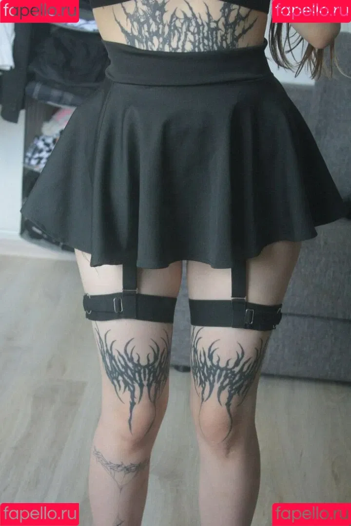 Jules Feet Onlyfans Photo Gallery 