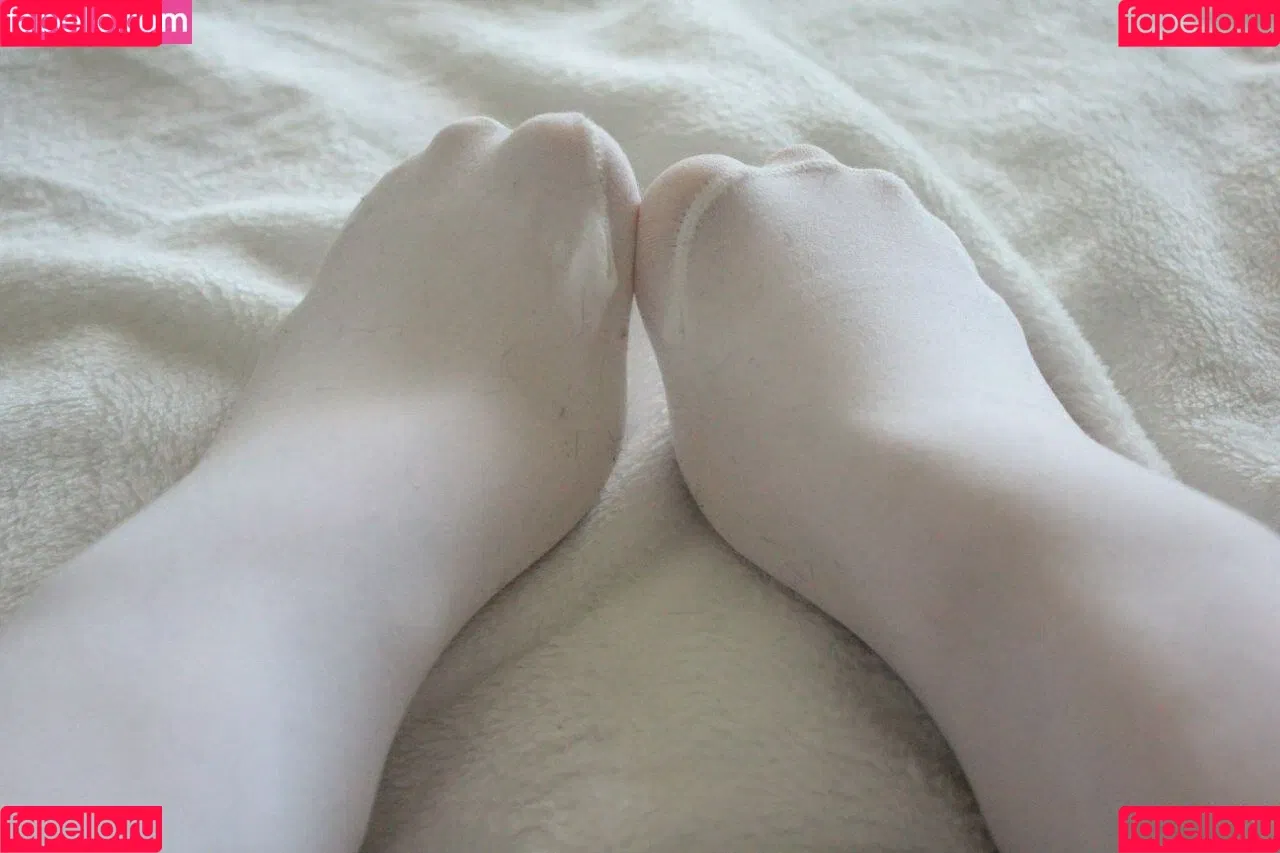 Jules Feet Onlyfans Photo Gallery 