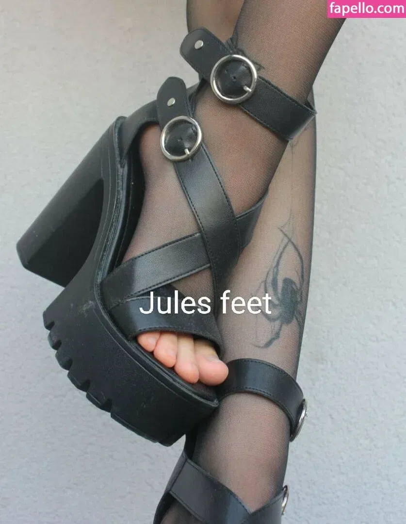 Jules Feet Onlyfans Photo Gallery 