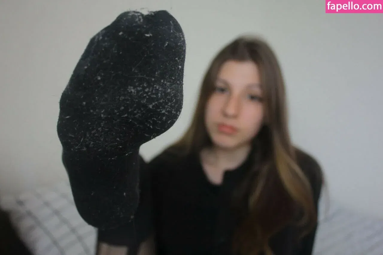 Jules Feet Onlyfans Photo Gallery 