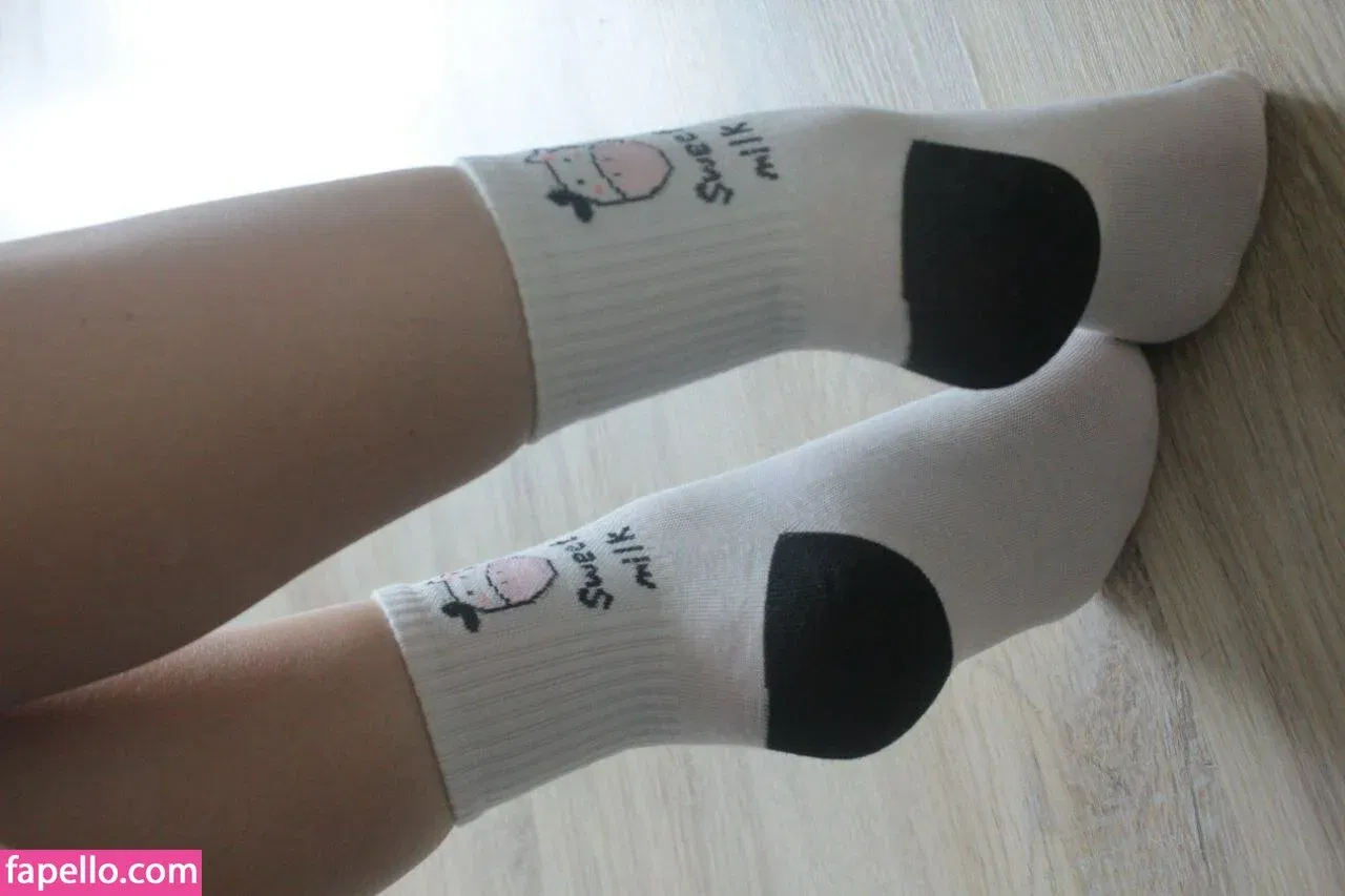 Jules Feet Onlyfans Photo Gallery 