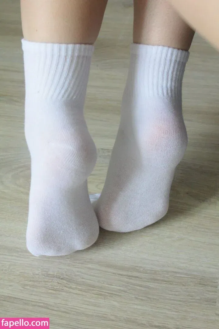 Jules Feet Onlyfans Photo Gallery 