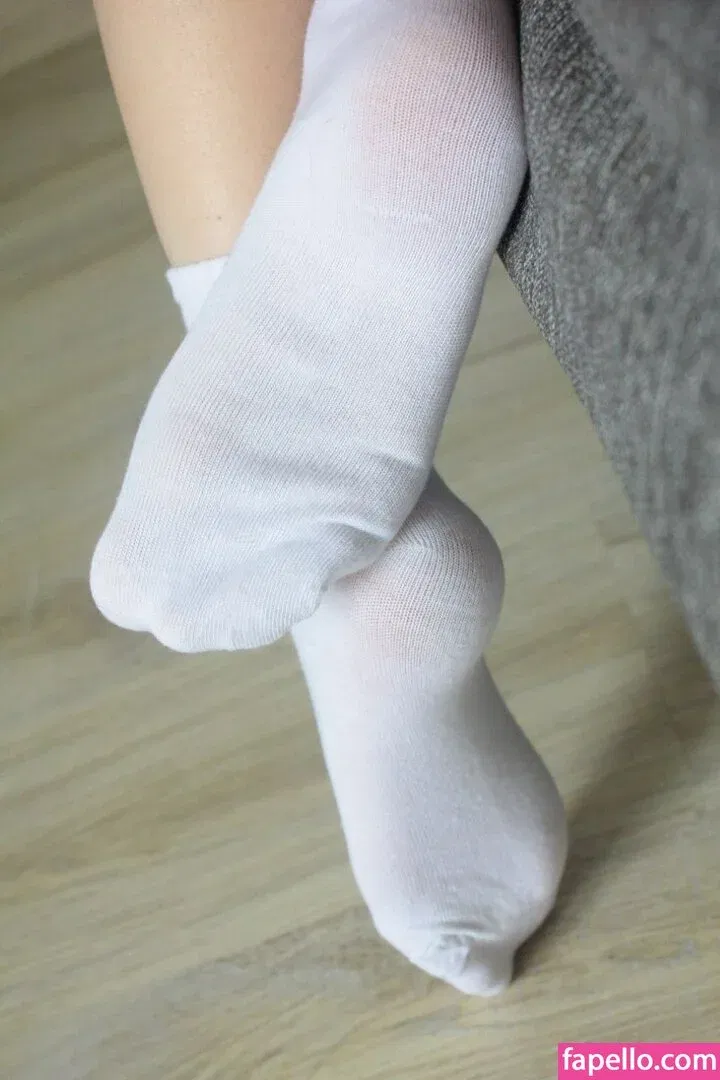 Jules Feet Onlyfans Photo Gallery 