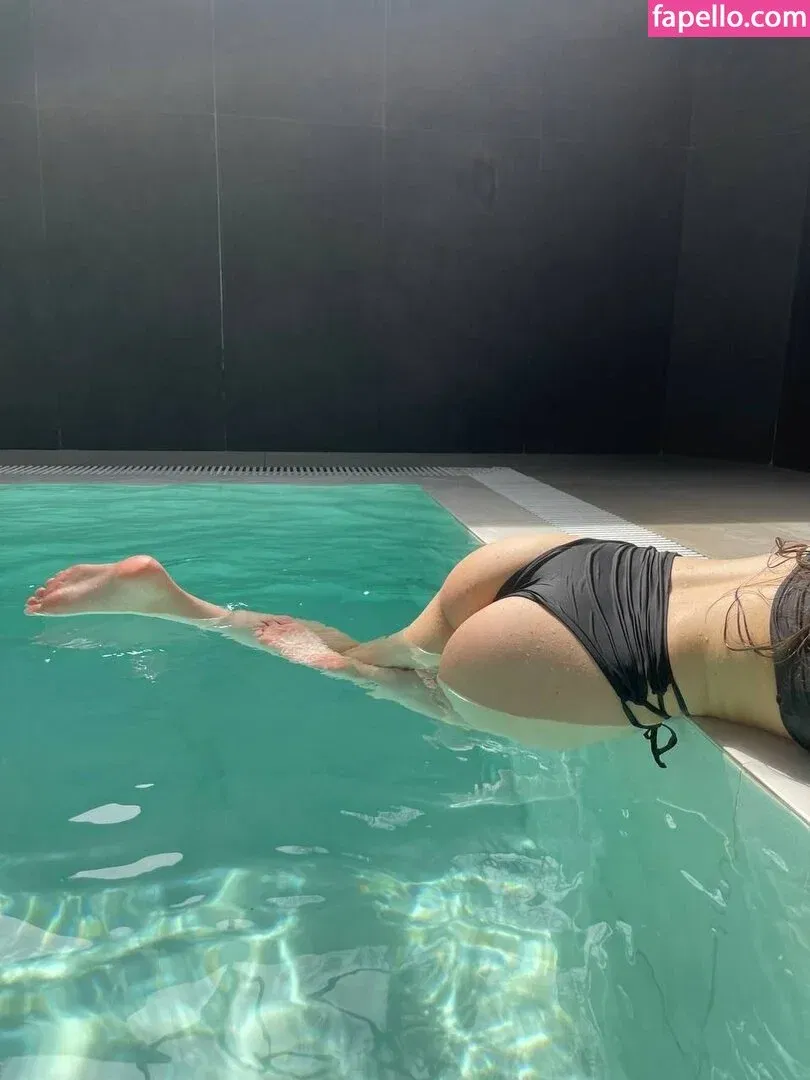 Jules Feet Onlyfans Photo Gallery 