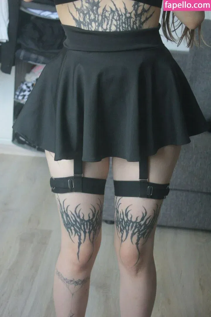 Jules Feet Onlyfans Photo Gallery 