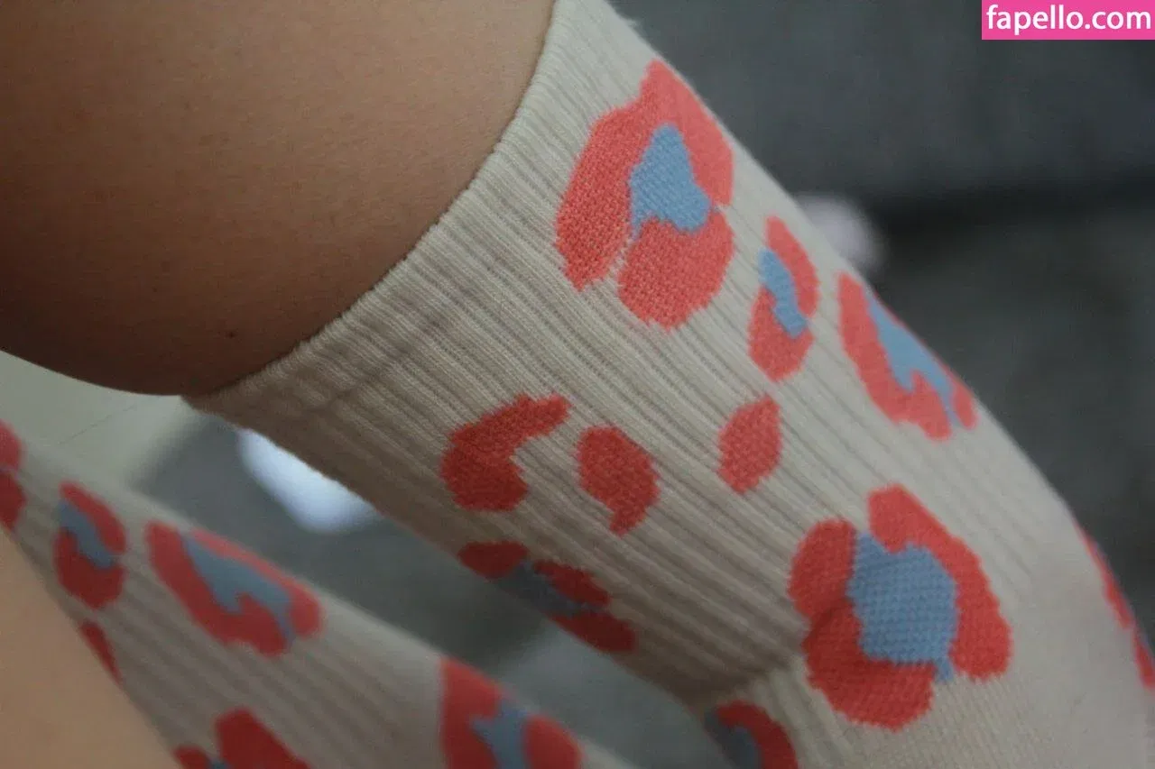 Jules Feet Onlyfans Photo Gallery 