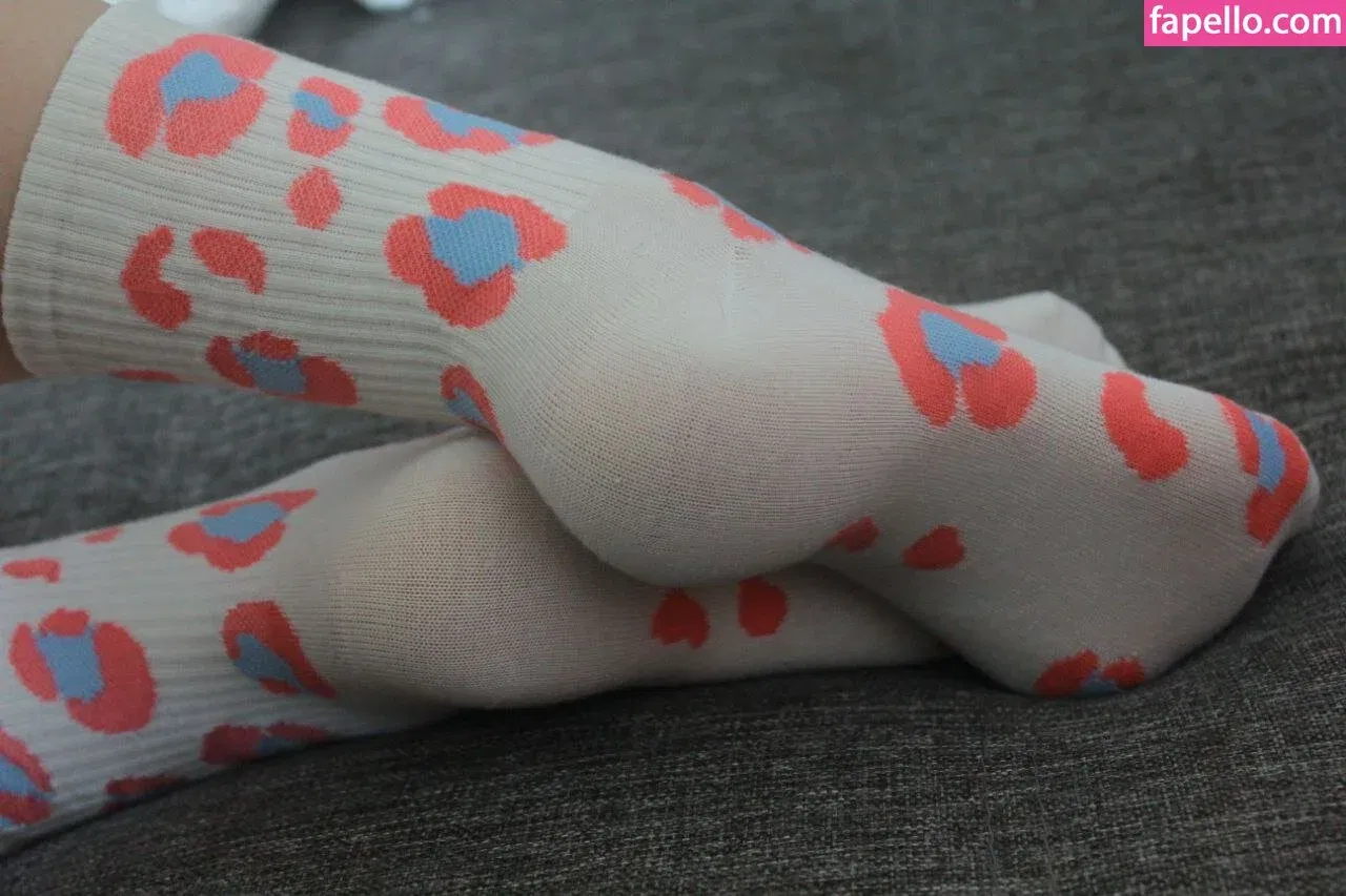 Jules Feet Onlyfans Photo Gallery 