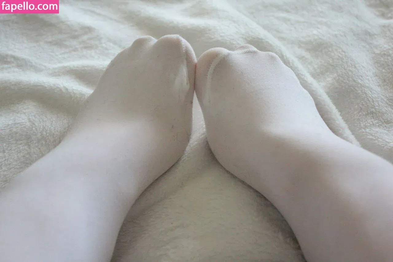 Jules Feet Onlyfans Photo Gallery 