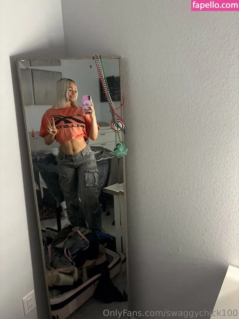 Swaggychick1 Onlyfans Photo Gallery 