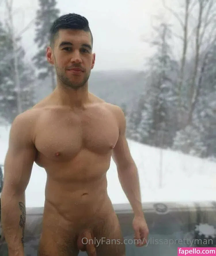 ylissaprettyman Onlyfans Photo Gallery 