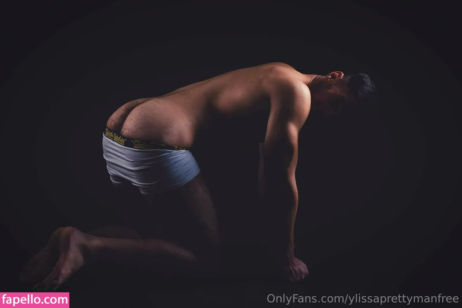 ylissaprettyman Onlyfans Photo Gallery 