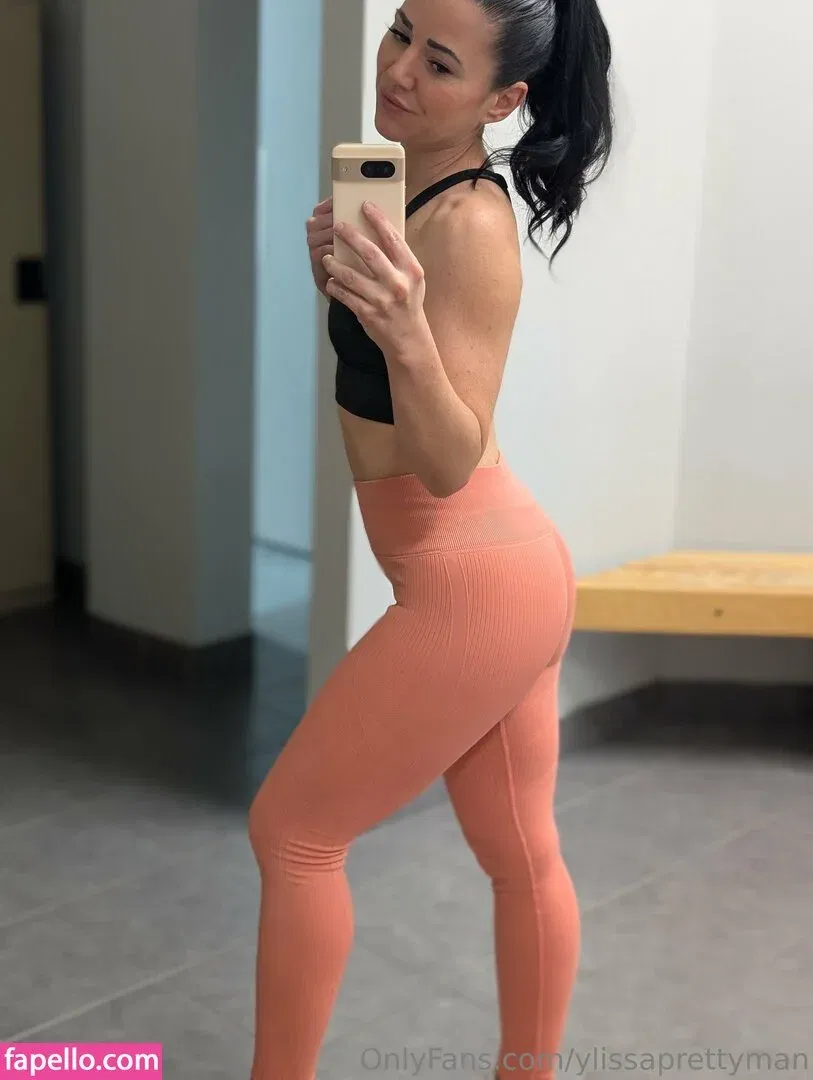 ylissaprettyman Onlyfans Photo Gallery 